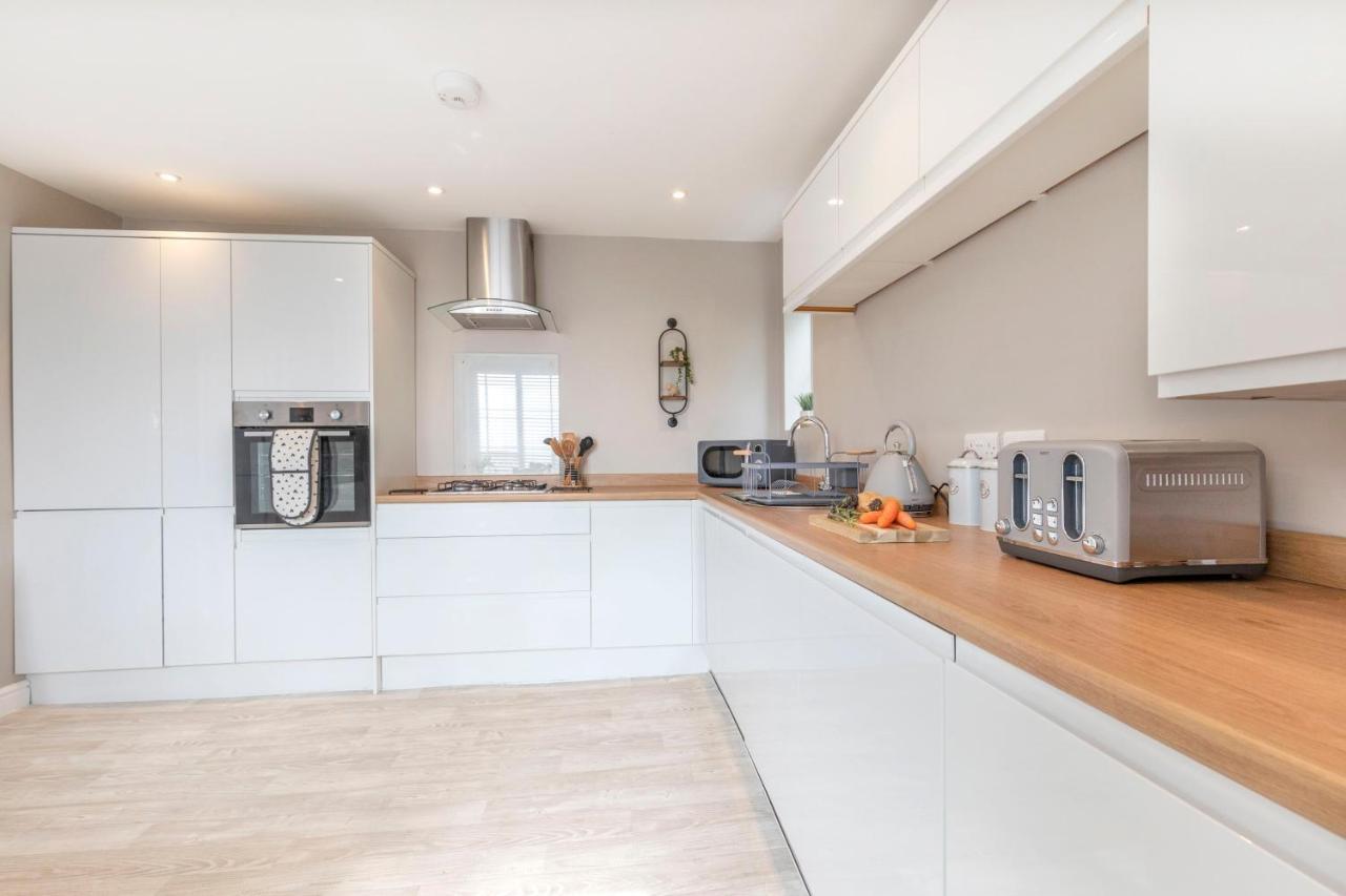 Vaughan Lodge Elegant 2-Bed Duplex With Views Near Malvern Hills Малверн-Уэллс Экстерьер фото